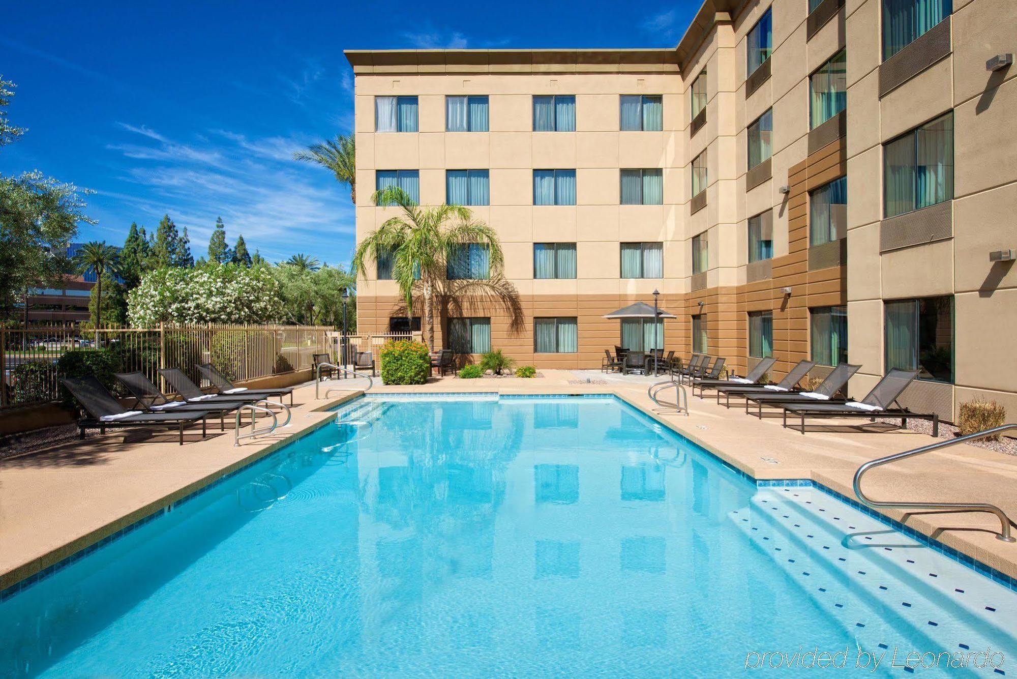 Hampton Inn Phoenix Airport North Екстер'єр фото